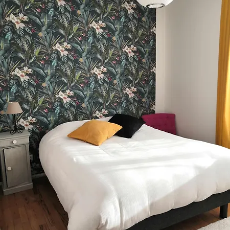 Holiday home Maison Proche Centre Et Circuit Avec Jardin Le Mans
