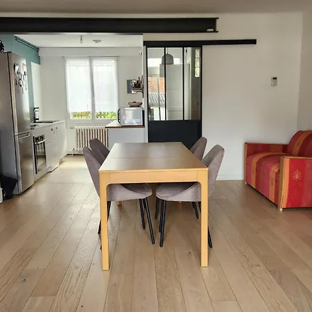 Maison Proche Centre Et Circuit Avec Jardin * Le Mans