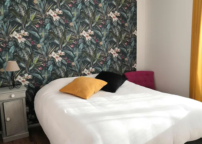 Casa de Férias Maison Proche Centre Et Circuit Avec Jardin Le Mans