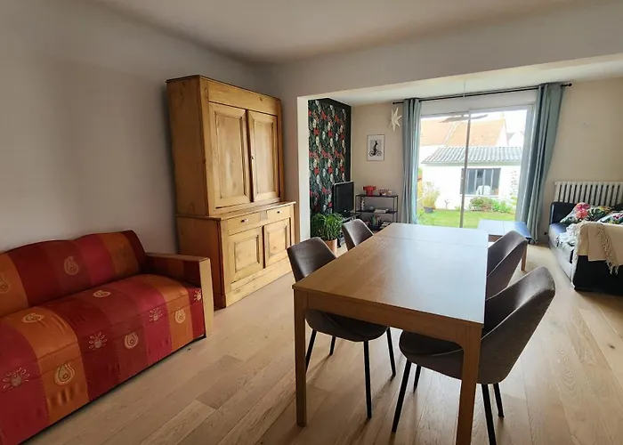 Maison Proche Centre Et Circuit Avec Jardin *